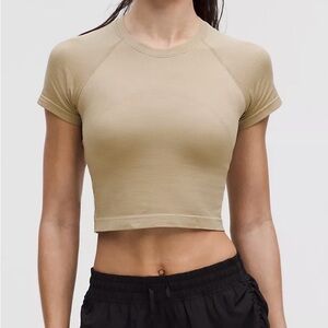 Lululemon NWT Swiftly Tech Cropped Short-Sleeve Shirt 2.0 SHOK/SHOK